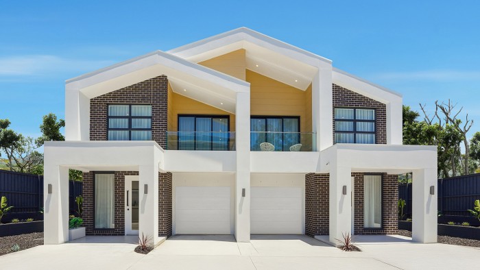 Facade 1920 X 1080 Coast Grand Duplex Front